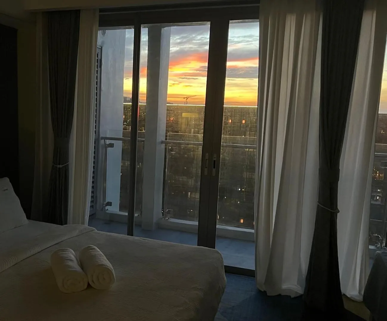 Luxurious Modern Penthouse 2Br Cross City Of Dreams Okada Solaire Moa Airports Manila 0*,