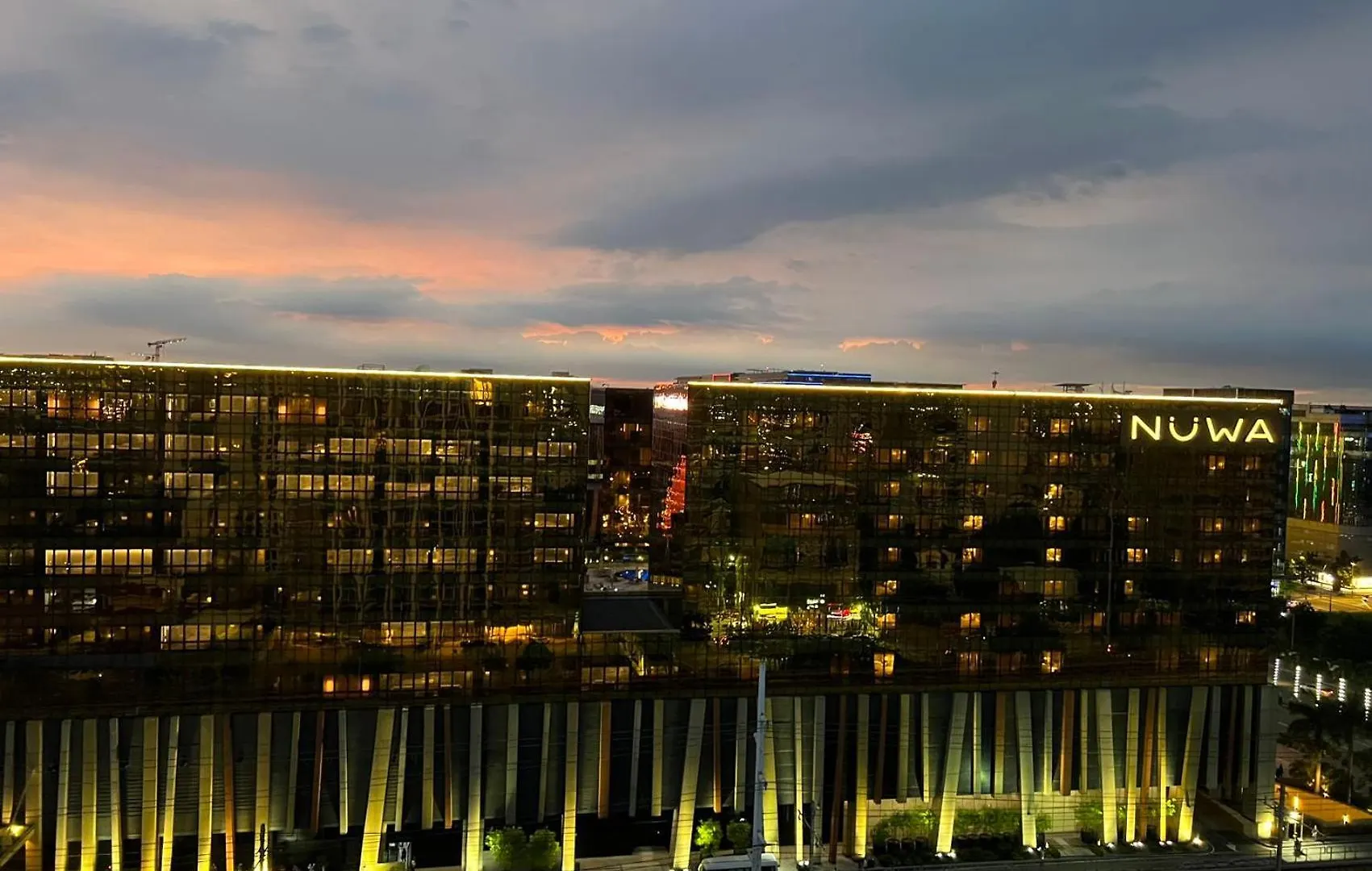 Luxurious Modern Penthouse 2Br Cross City Of Dreams Okada Solaire Moa Airports Manila Apartment