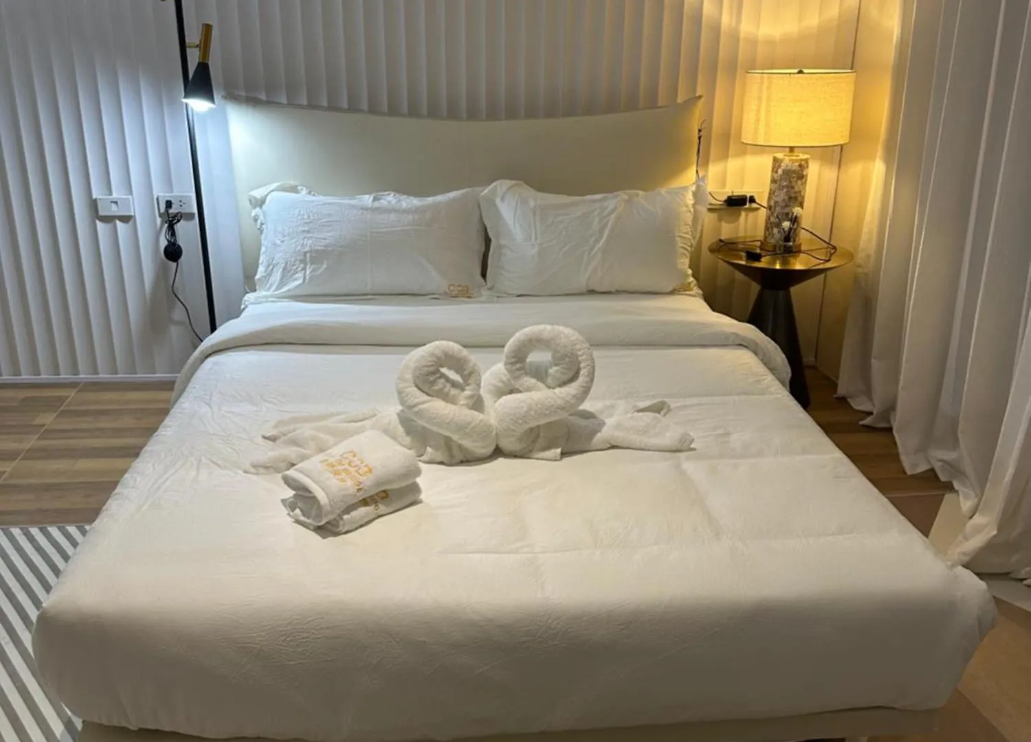 Apartment Luxurious Modern Penthouse 2Br Cross City Of Dreams Okada Solaire Moa Airports Manila