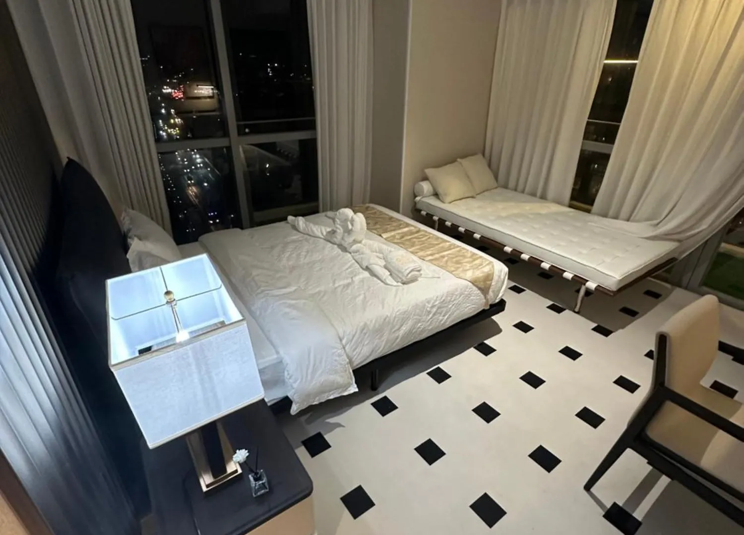 Apartment Luxurious Modern Penthouse 2Br Cross City Of Dreams Okada Solaire Moa Airports Manila